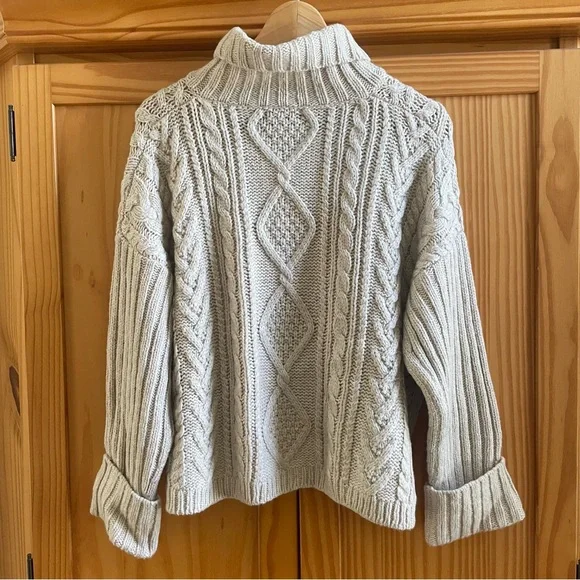 Polo Ralph Lauren Cable Knit Ribbed Wool Blend Sweater - Picture 2 of 6